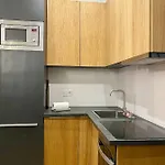 2 Lvapart центр з піаніно