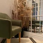 2 Lvapart центр з піаніно Lviv