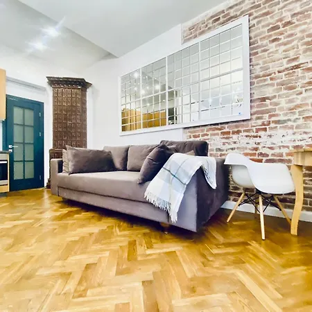 Appartement 2 Lvapart центр з піаніно