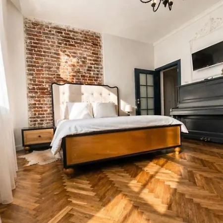 Apartment 2 -apart центр з піаніно звітні документи Lemberg
