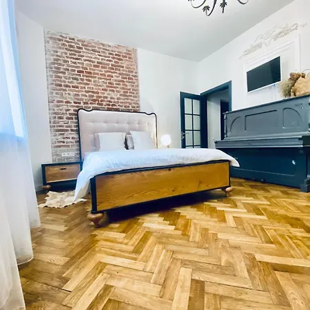 Apartment 2 -apart центр з піаніно звітні документи
