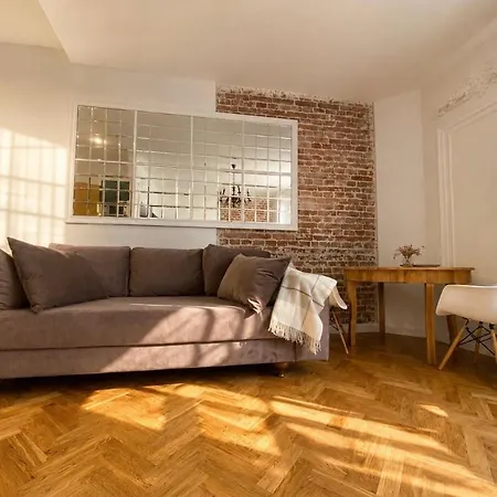 Apartment 2 -apart центр з піаніно звітні документи