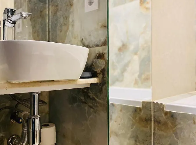 2 Lvapart Центр З Піаніно Apartamento