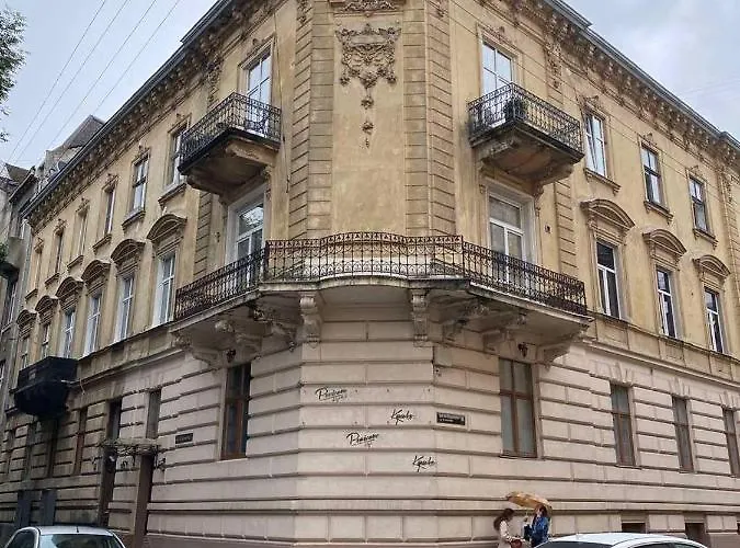 2 Lvapart Центр З Піаніно